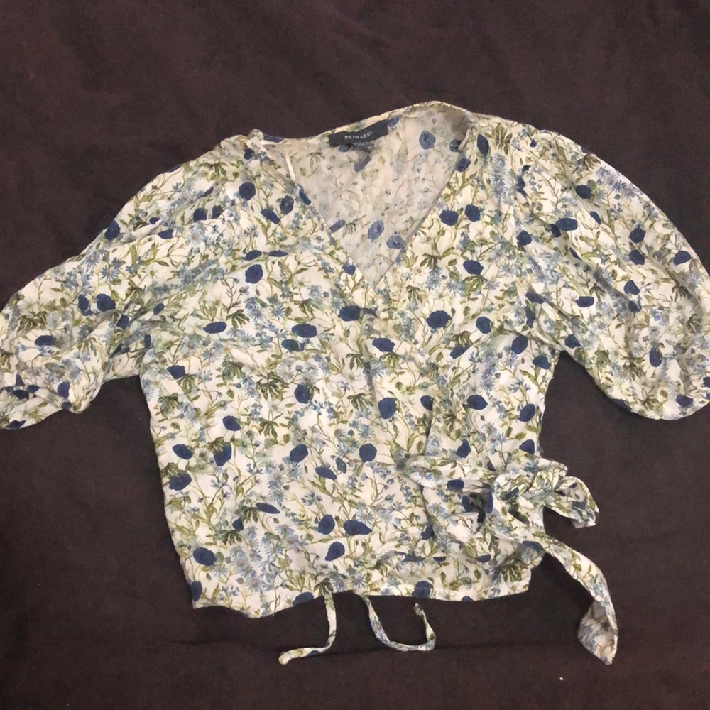 Floral print wrap top